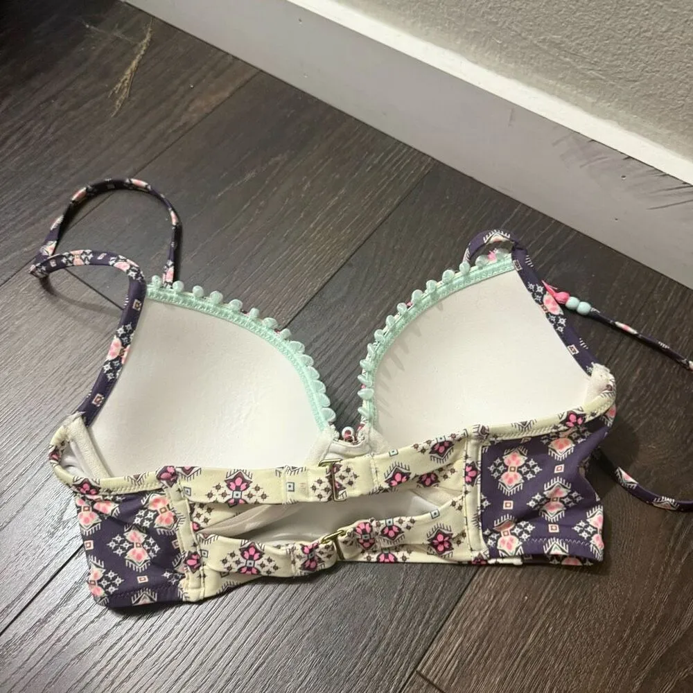 Victoria’s Secret Women’s 34D Padded Swim Top Beach Pool Ocean - Image 2