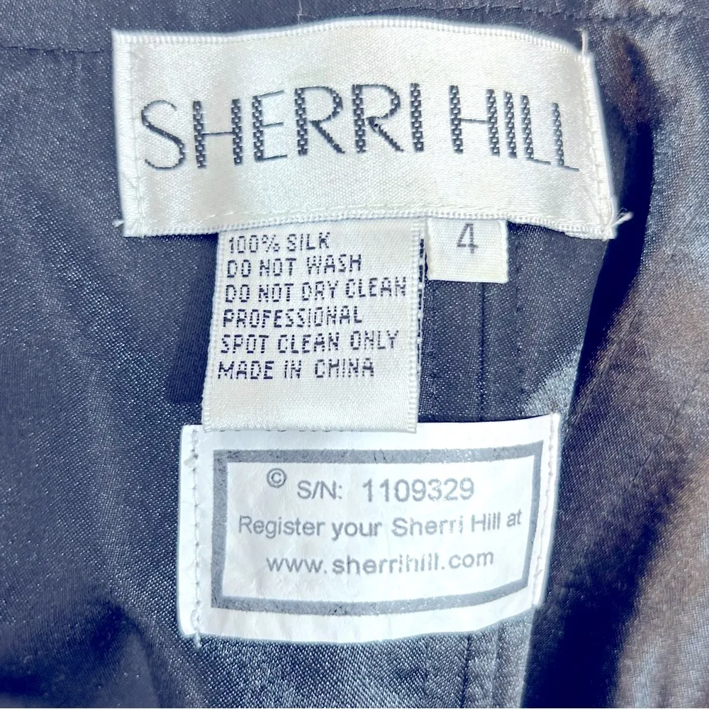 Sherri Hill Strapless Beaded and Sequin Silk Dress Size 4 - Image 6