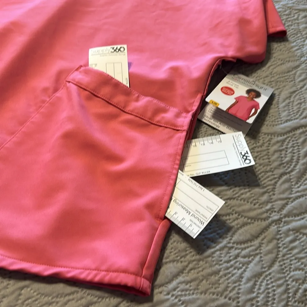 Ladies NWT scrub top Sz L Pink Size L - Image 6