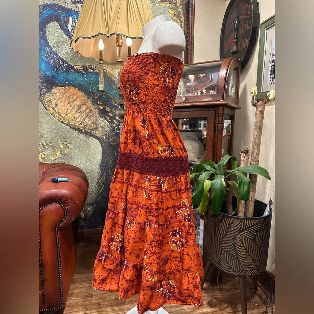 EUC Orange and Red Tiered MIDI DRESS for Resort Wear STRAPLESS Size L - Image 2