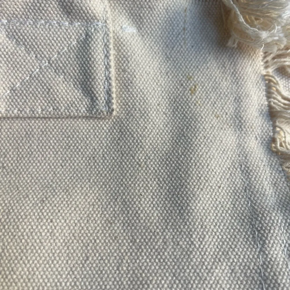 Cosmopolitan Cream Tote with Fringe - Image 5