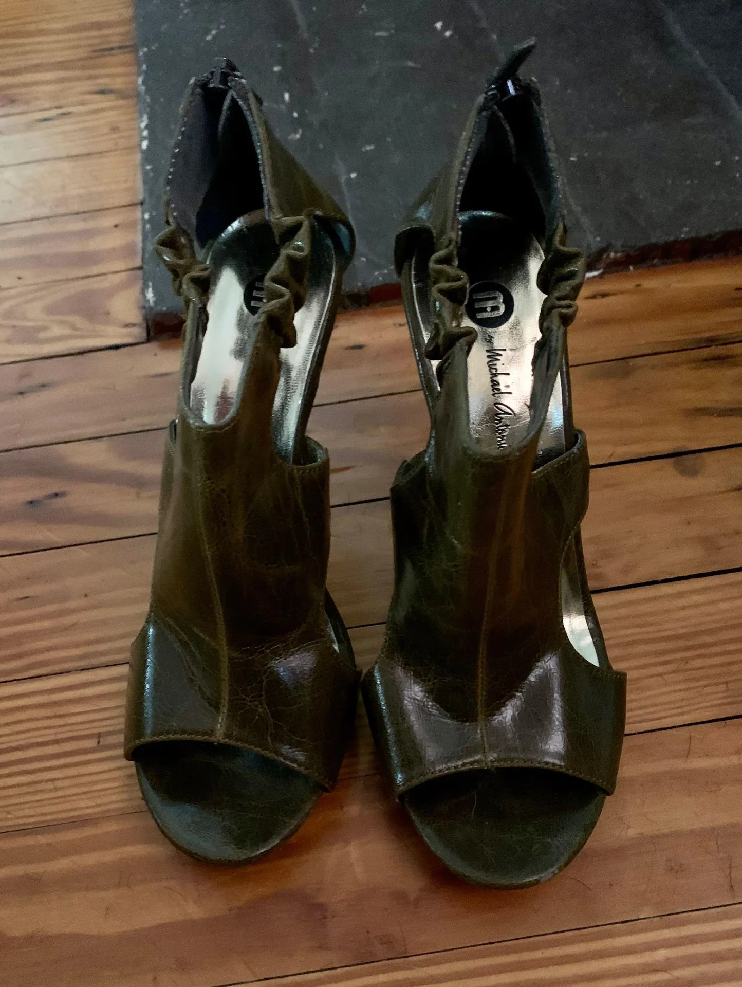 Heels…Sz: 8…Color: Green - Image 2