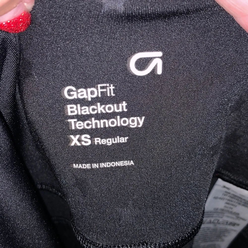 Gap  Fit blackout technology star XS regular athletic leggings - Image 8