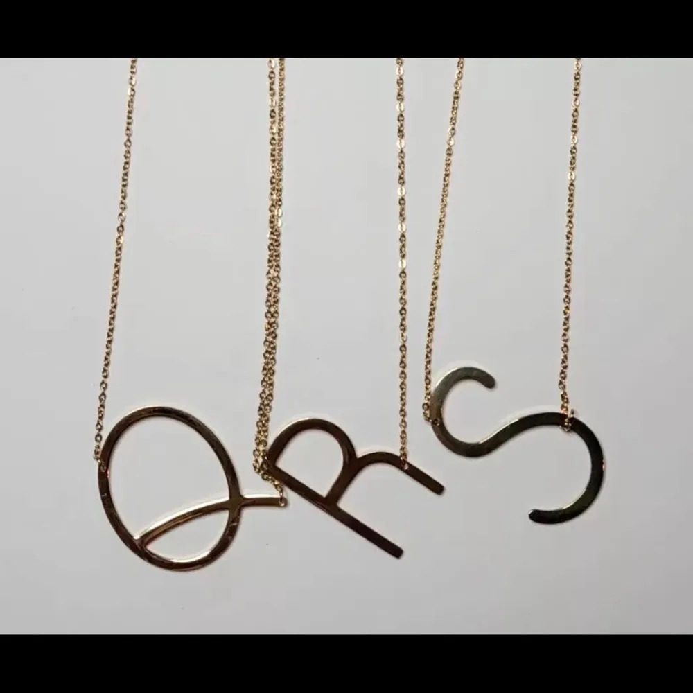 Gold Initial Pendant Necklace Letters A - Image 7