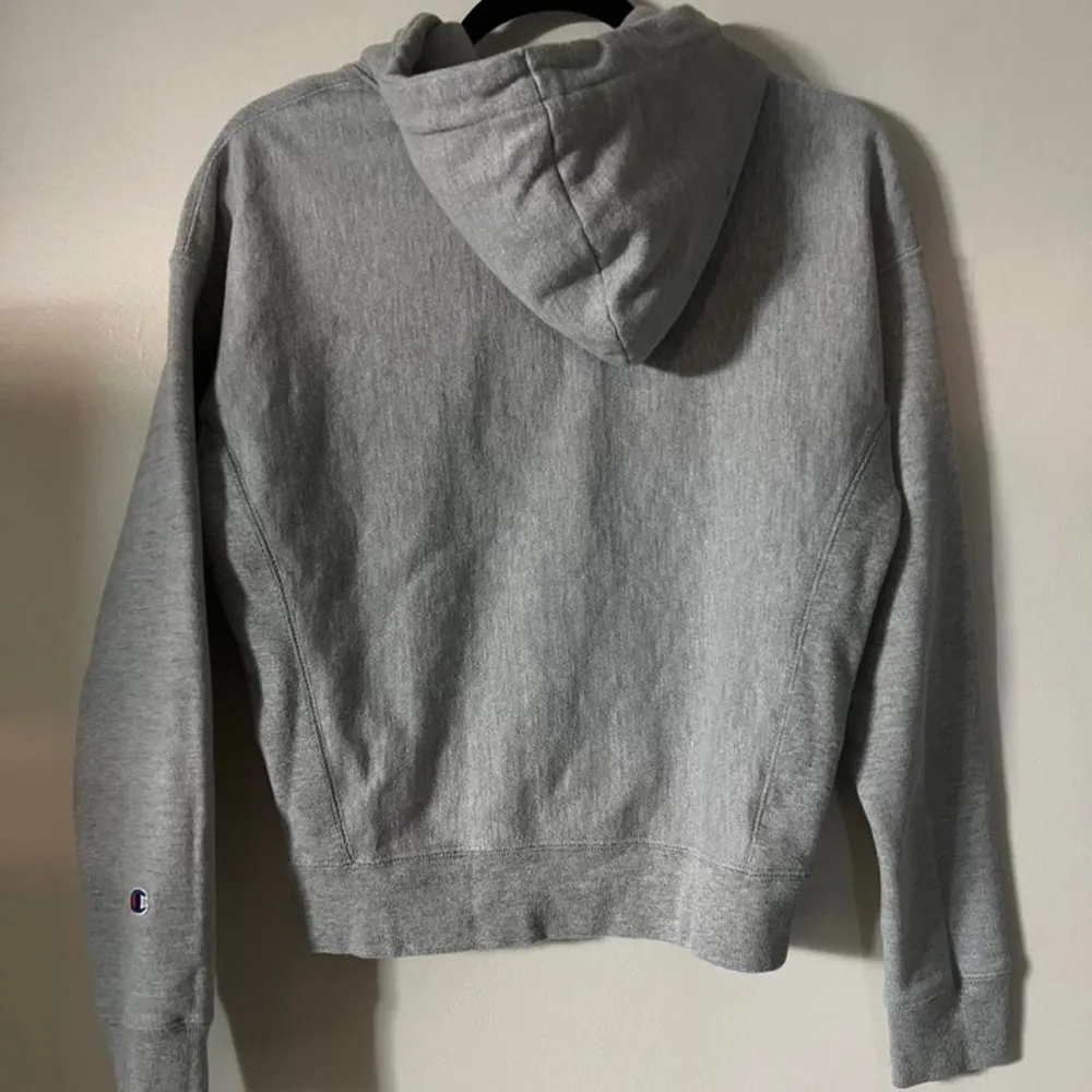 Champion light gray reverse weave hoodie - Image 2