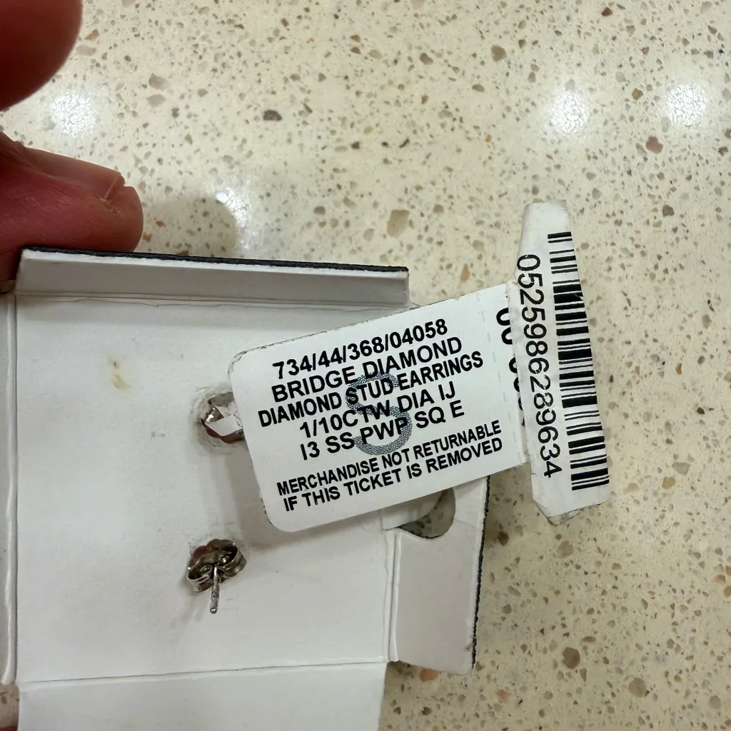 Bridge Diamond Sterling Silver Square Stud Earrings 1/10 CTW - Image 6