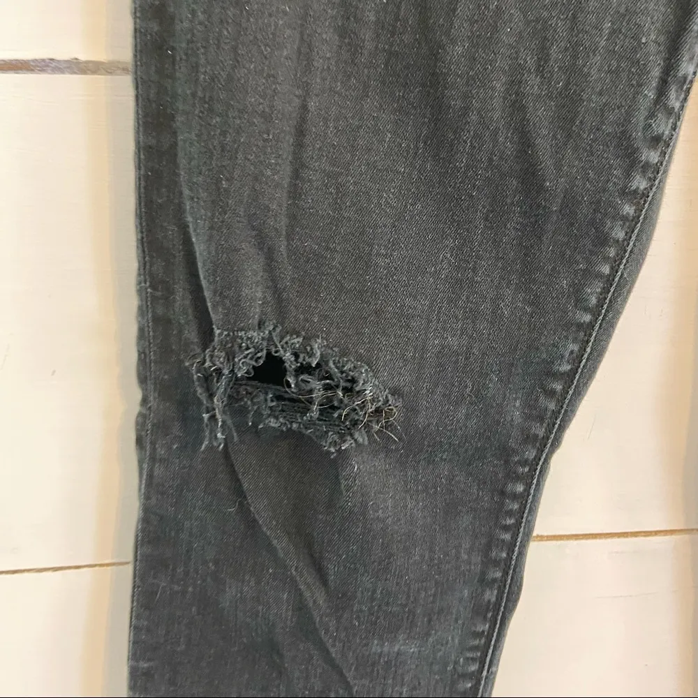 Hudson Black/Navy Blue Distressed Krista Ankle Super Skinny Jeans. Size … - Image 7