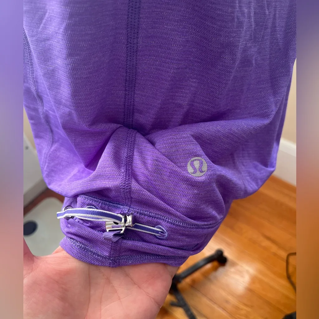 Lululemon run: Ta Ta topper athletic tank top in color power purple - Image 3