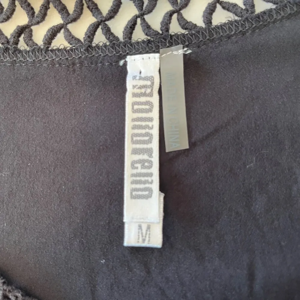 Womens Medium Black Poncho Top With Crochet Trim 87s - Image 4