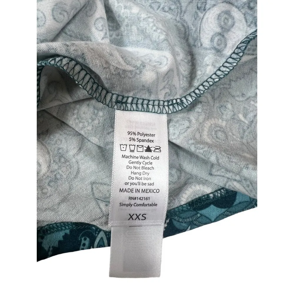 LulaRoe Women's Lightweight Blueish Top - Image 4