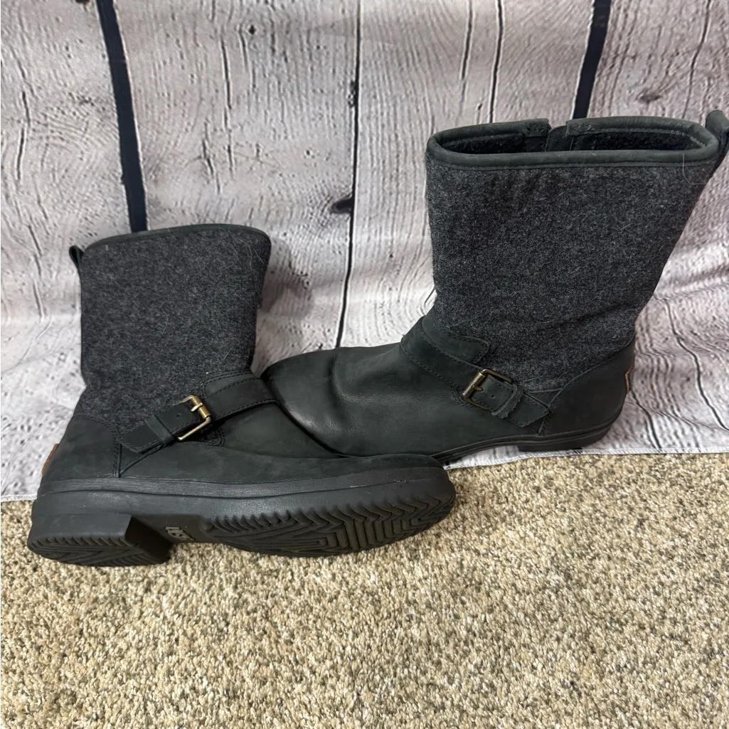 UGG Robbie boots for women size 9 - Image 3