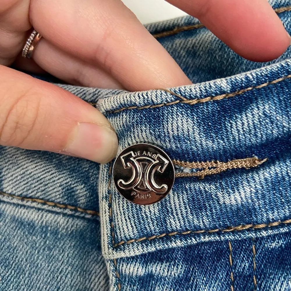 Jeans Paris women’s heart‎ leg jeans — 26” waist Blue - Image 2