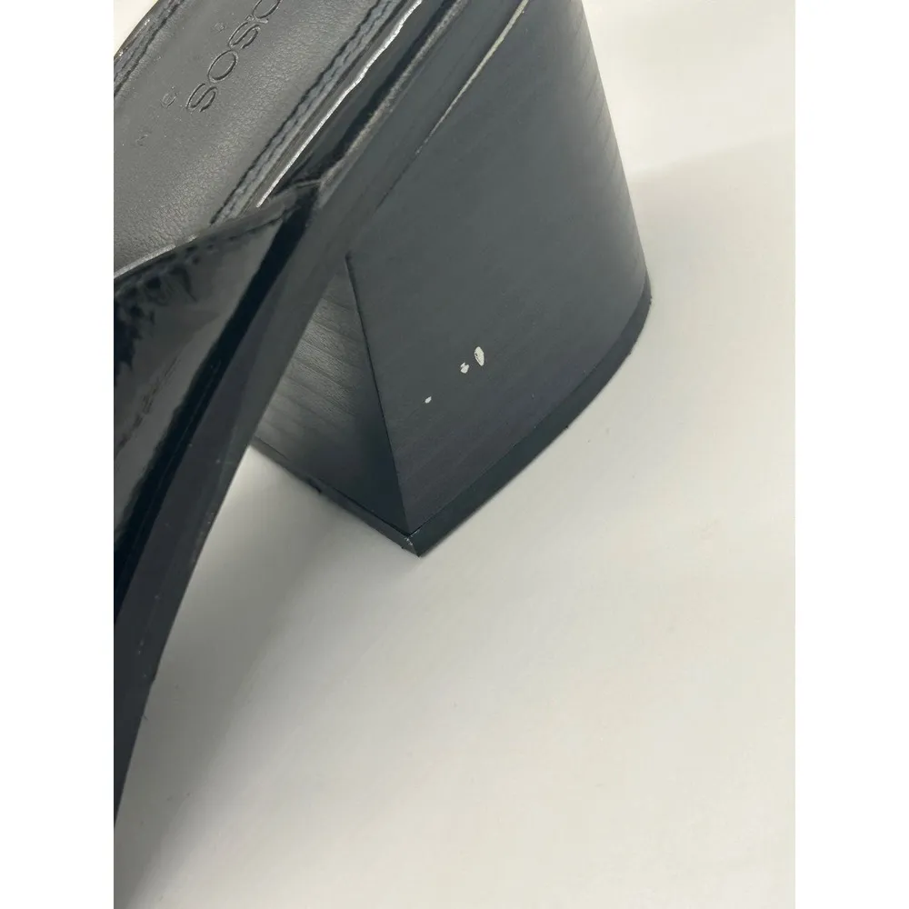 ASOS Black and Gold Heeled Mules Size 9 Classic Loafer Closed Toe Preppy - Image 4