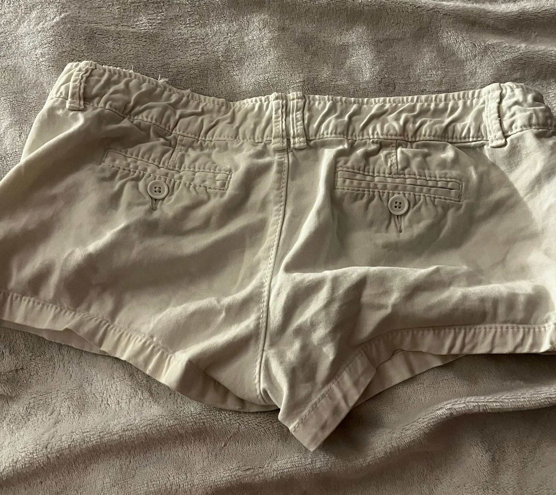 Abercrombie & Fitch White Low Rise Shorts - Image 2