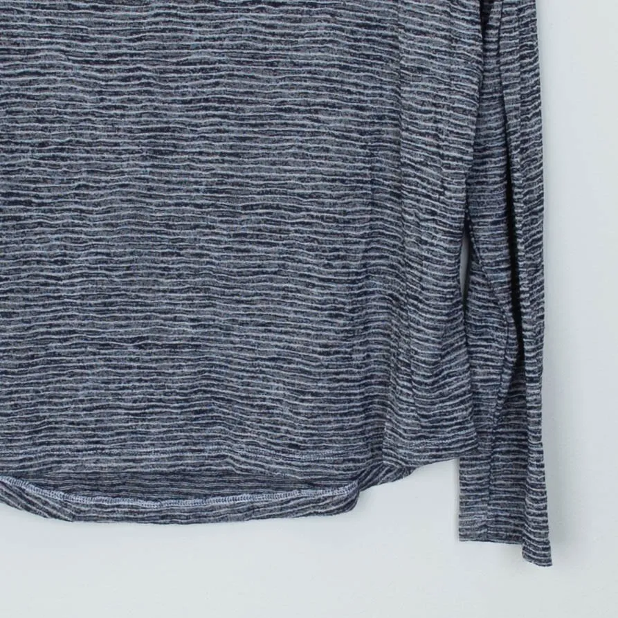 Athleta Womens Blue Striped Long Sleeve Cutout Back Top Size XL Athleisure Gym - Image 3