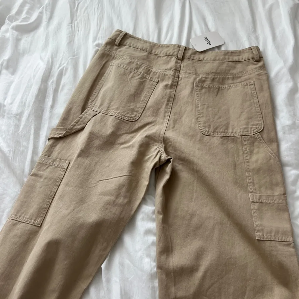 Elodie carpenter cargo jeans - Image 4