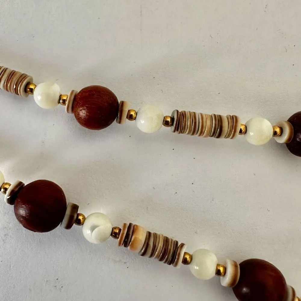 Lee Sands vintage mother of pearl lion pendant necklace Brown - Image 10