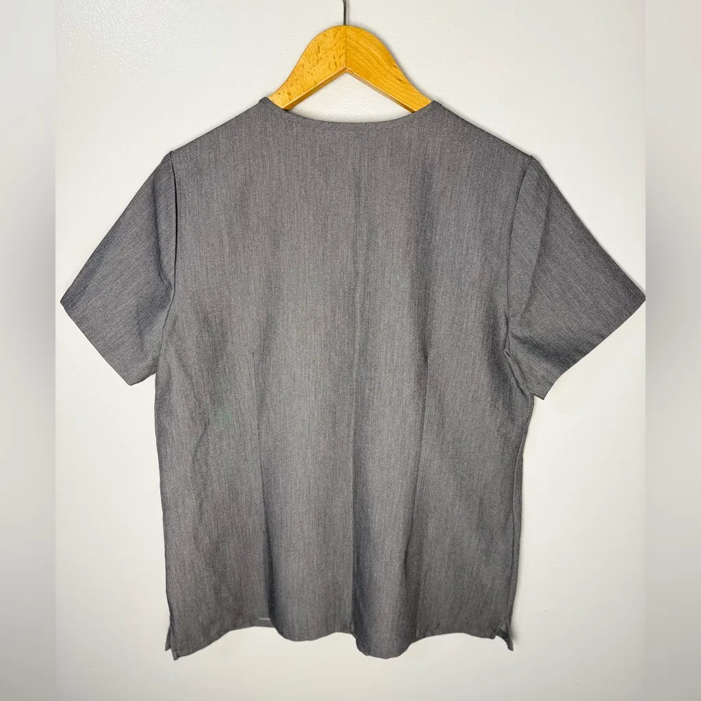 Figs Casma Three-Pocket Scrub Top Graphite | M - Image 3