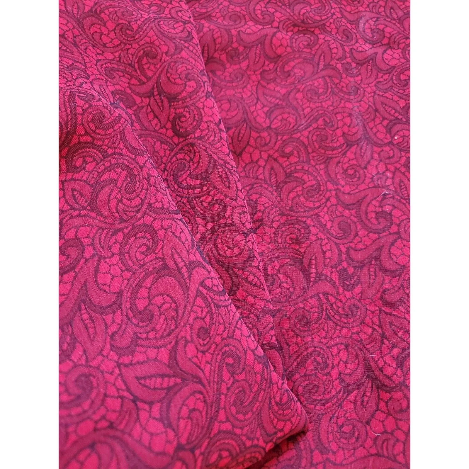 Scrap Fabric Crafts Quilting Sewing Cloth Floral Paisley Red 190"x45" Unbranded - Image 5