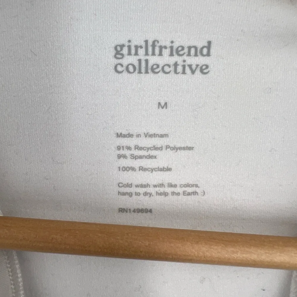 Girlfriend Collective Tank Top White Stretchy Racerback Sleeveless Medium - Image 3