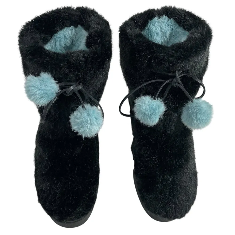 FRANCES VALENTINE Samantha Boots Black Faux Fur with Blue Pom Pom Size 8 Booties - Image 5
