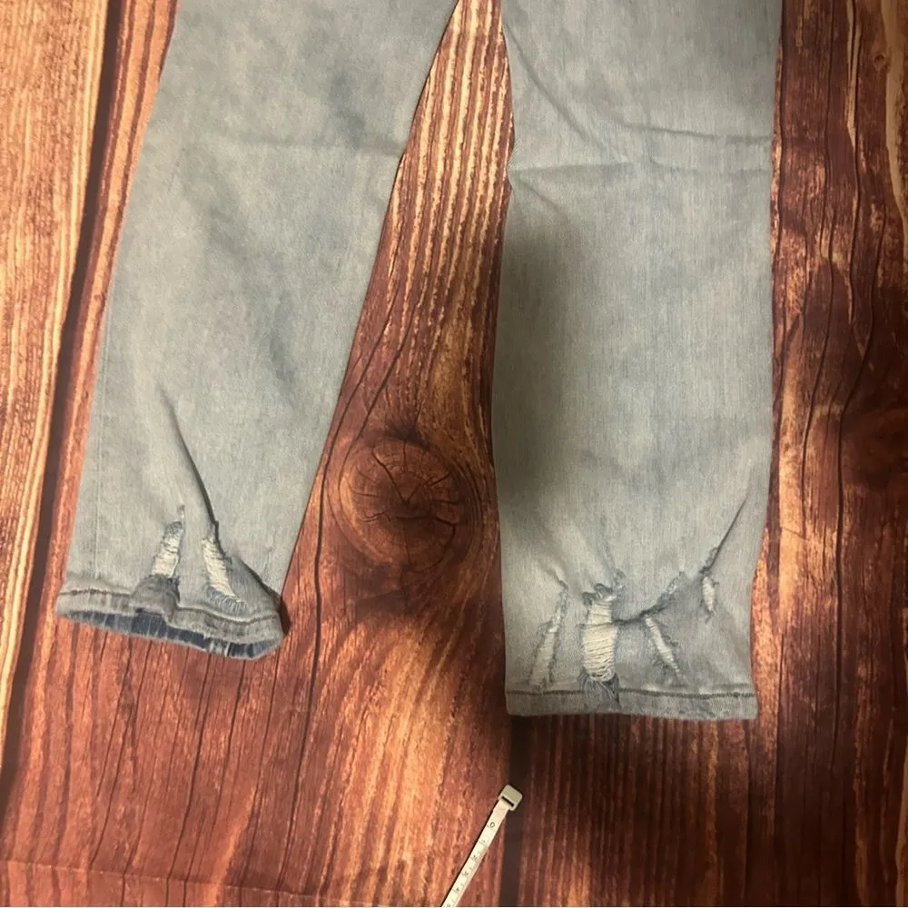 Women’s Light Wash Altar’d State Skinny Jean Size 29 - Image 9