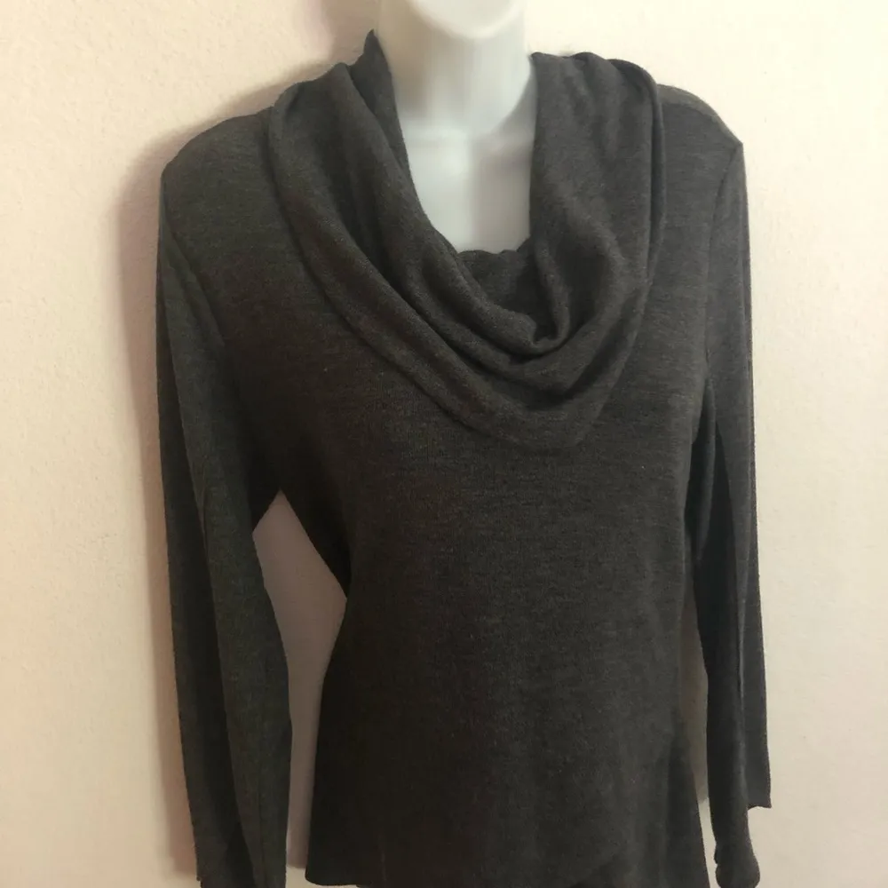 Cozy Gray Cowl Neck LS Sweater M Soft Casual Fall Cozy Career - Image 3