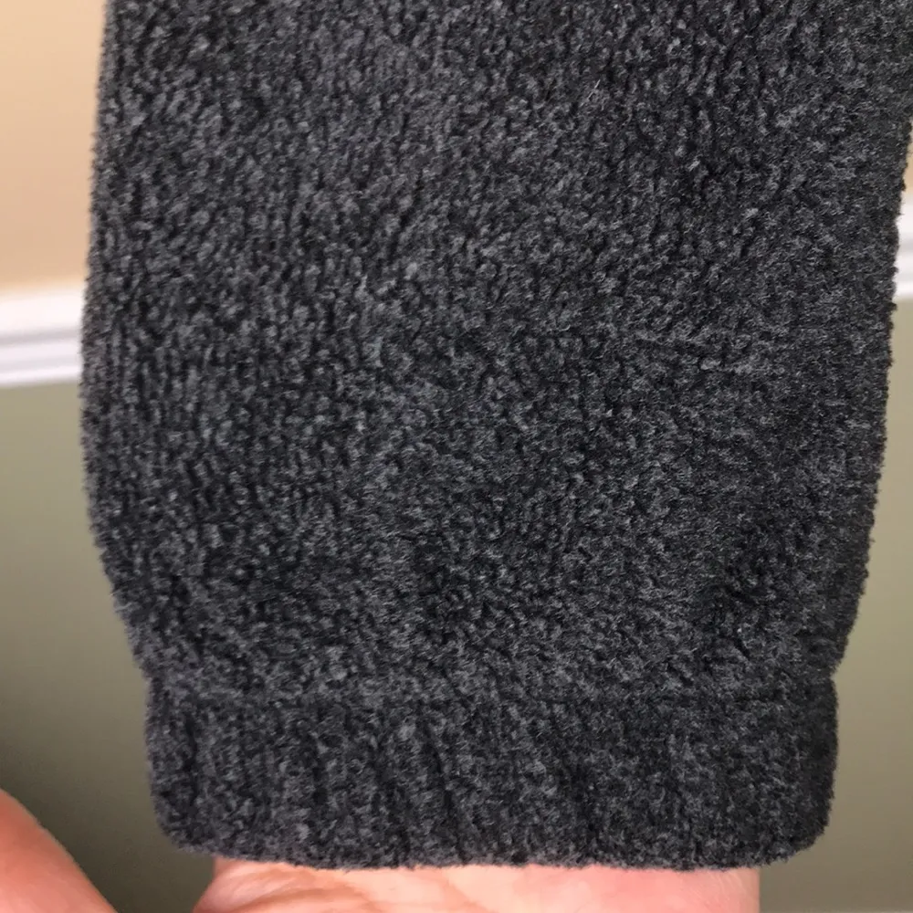 Columbia Women’s Camping Hiking Outdoor Gray Fleece Zip-Up Jacket - Image 6