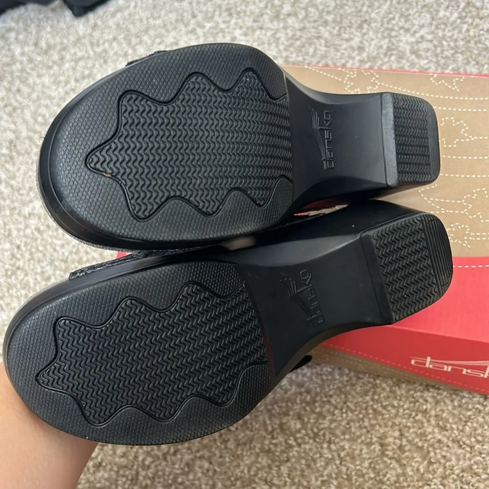 Dansko stained glass shoes - Image 4