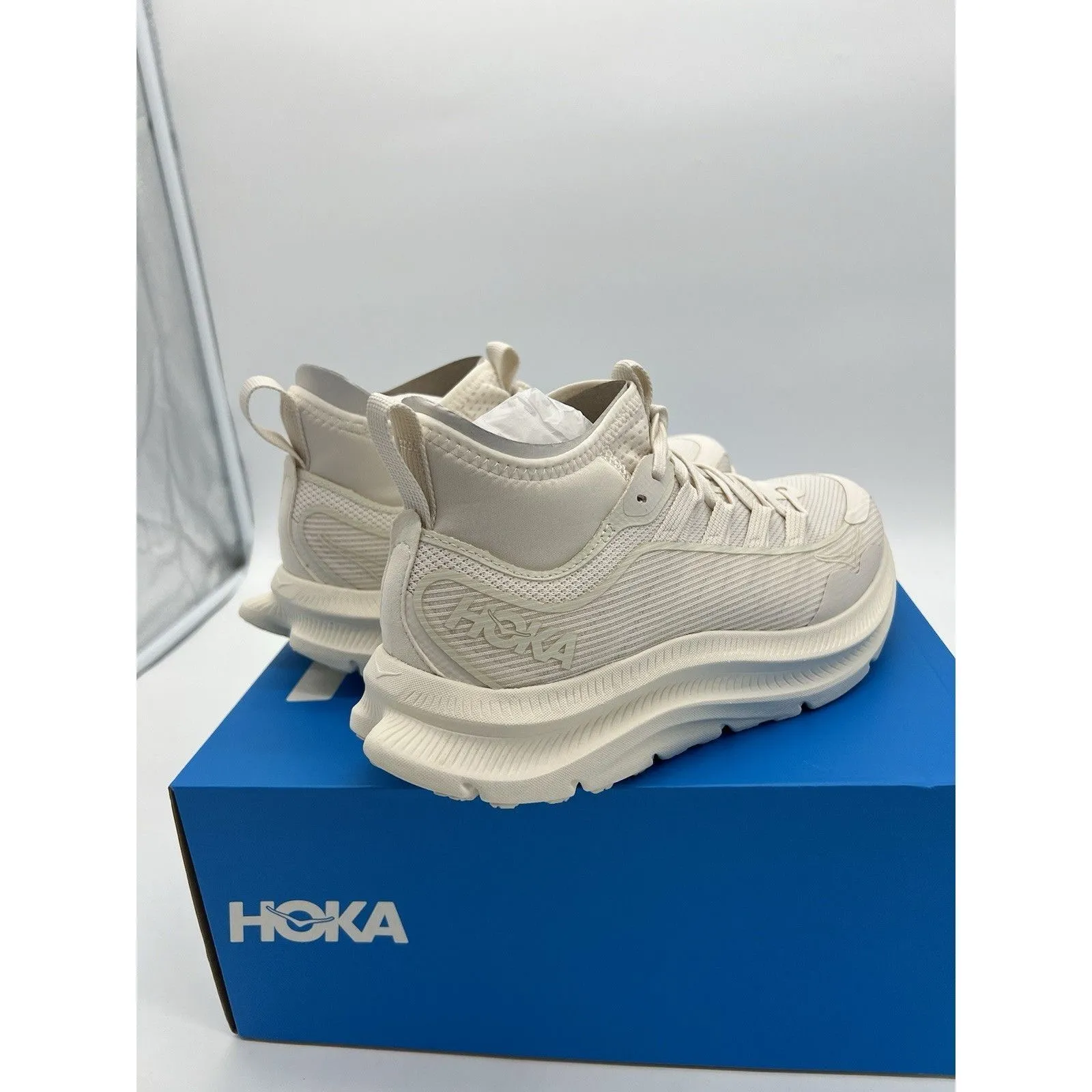 Hoka One One Kawana Mid 1169290 - Image 4