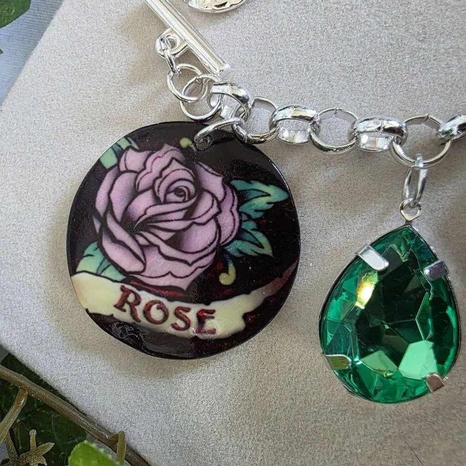 Vintage Rose Mother of Pearl and Teardrop Charms Silver Chain Bracelet Green - Image 2