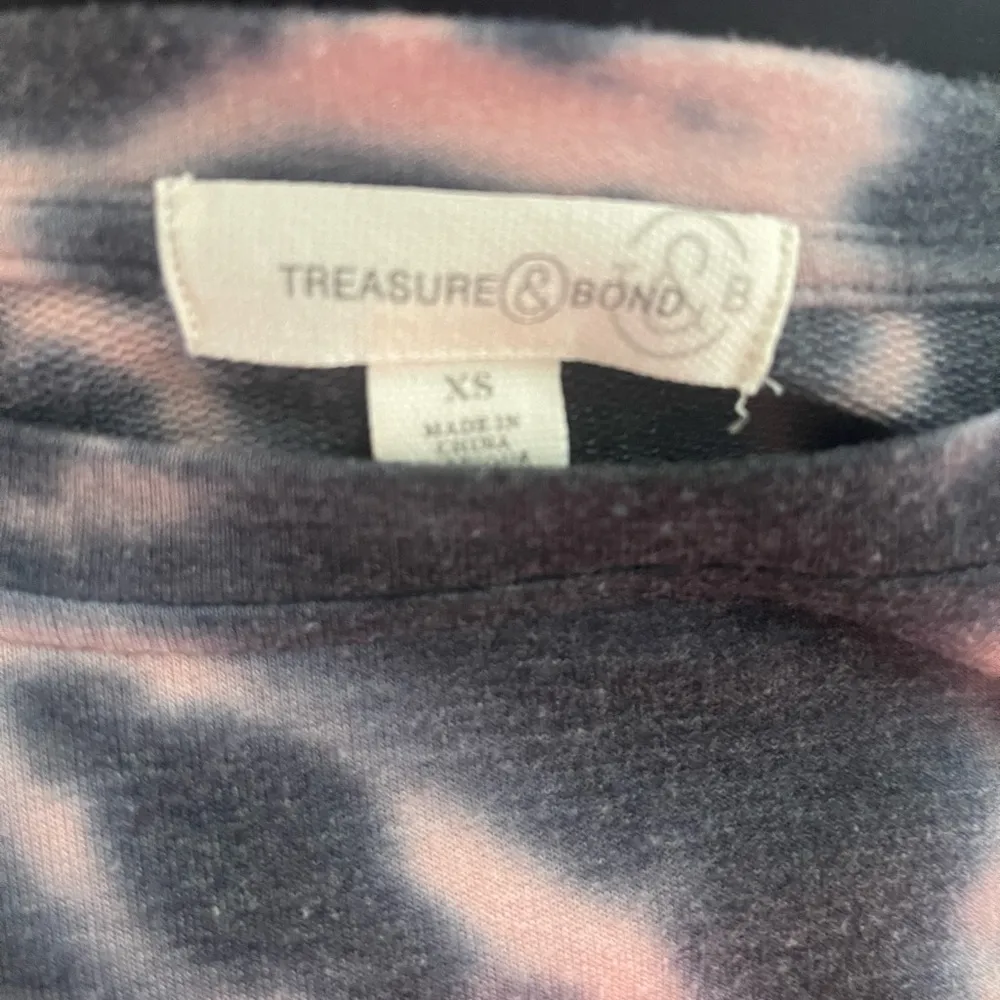 Treasure and Bond Tie-Dye Women's Top - Pink and Gray, Size XS - Image 5