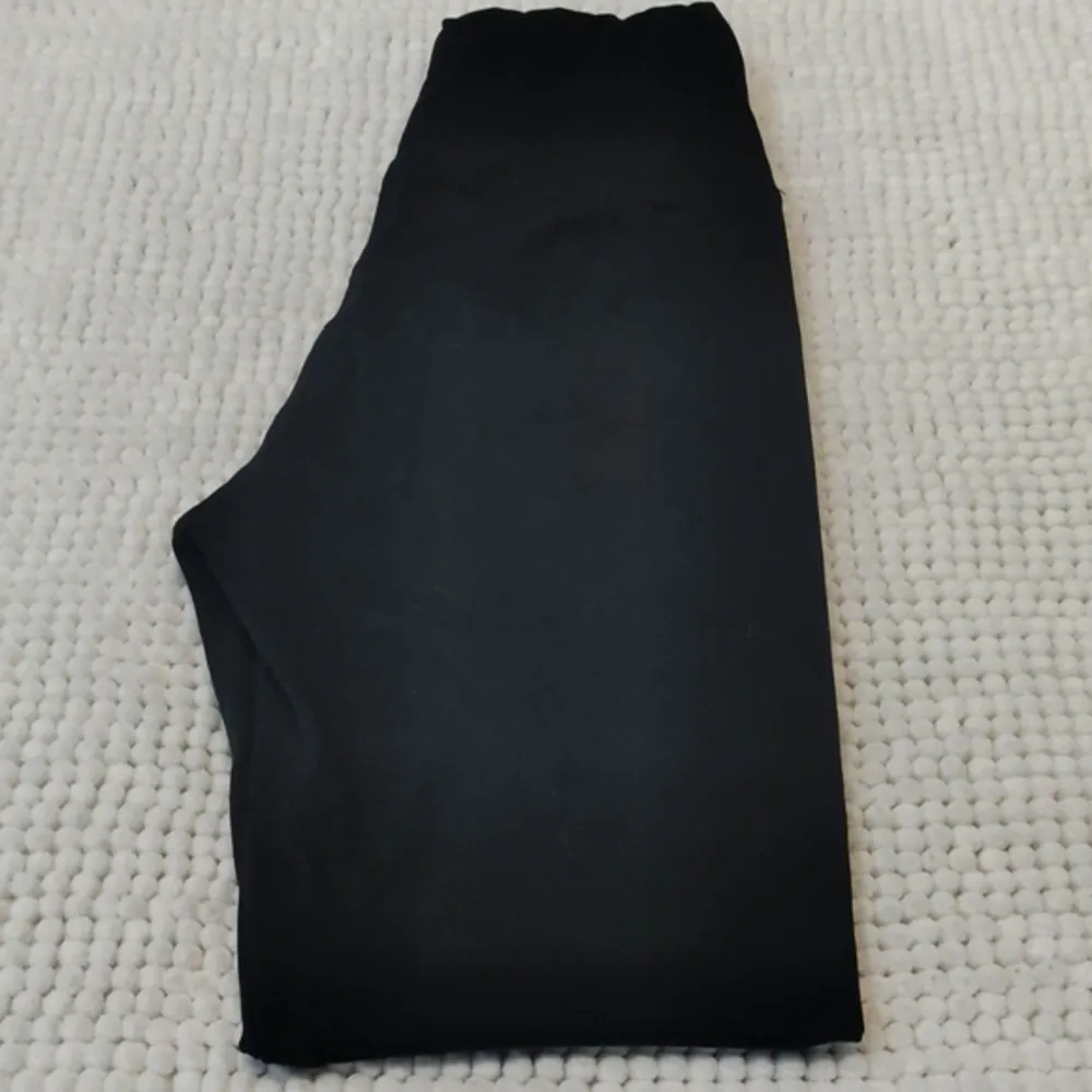 Leggings Depot High Waisted Yoga Band Black Leggings Buttery Soft Size One Size - Image 6