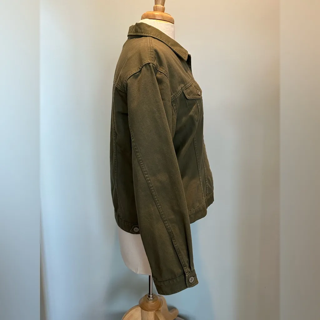 Eddie Bauer olive green button down jacket size Large please read description - Image 6