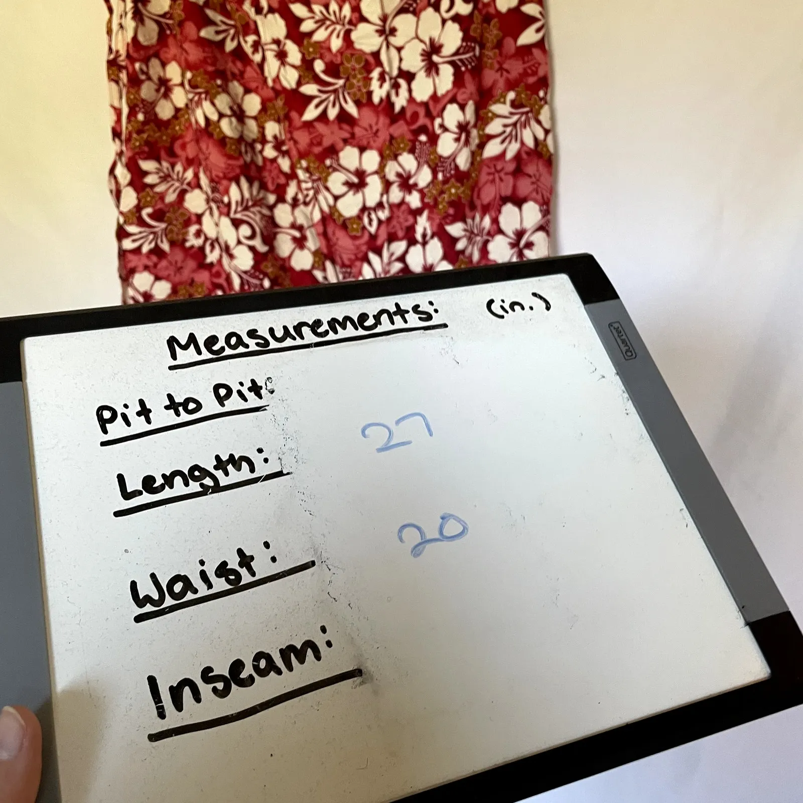 Red floral midi wraparound skirt fabric fabric rectangle 27 inches X 20 inches Size M - Image 4