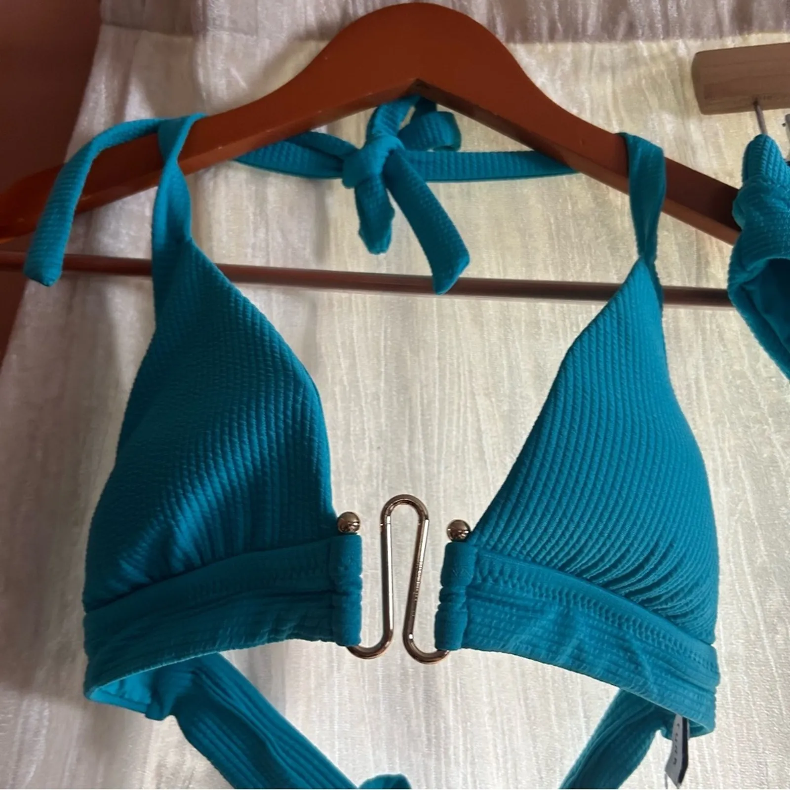 Trina Turk Ripple Rib W-Wire Halter Swim Top Cutout High Waist‎ Bottom Set NWT 6 - Image 4