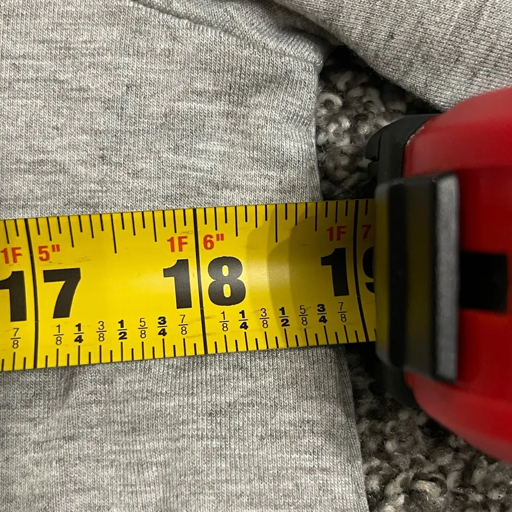 New Joan Boyce Gray V - Image 9