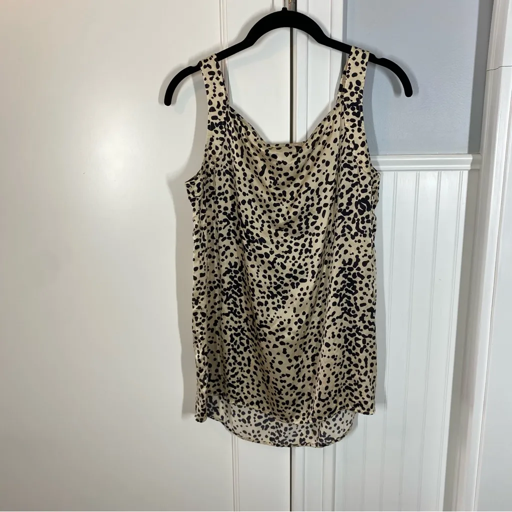 St John Sleeveless‎ Leopard Silk Top size small animal print office career work - Image 4