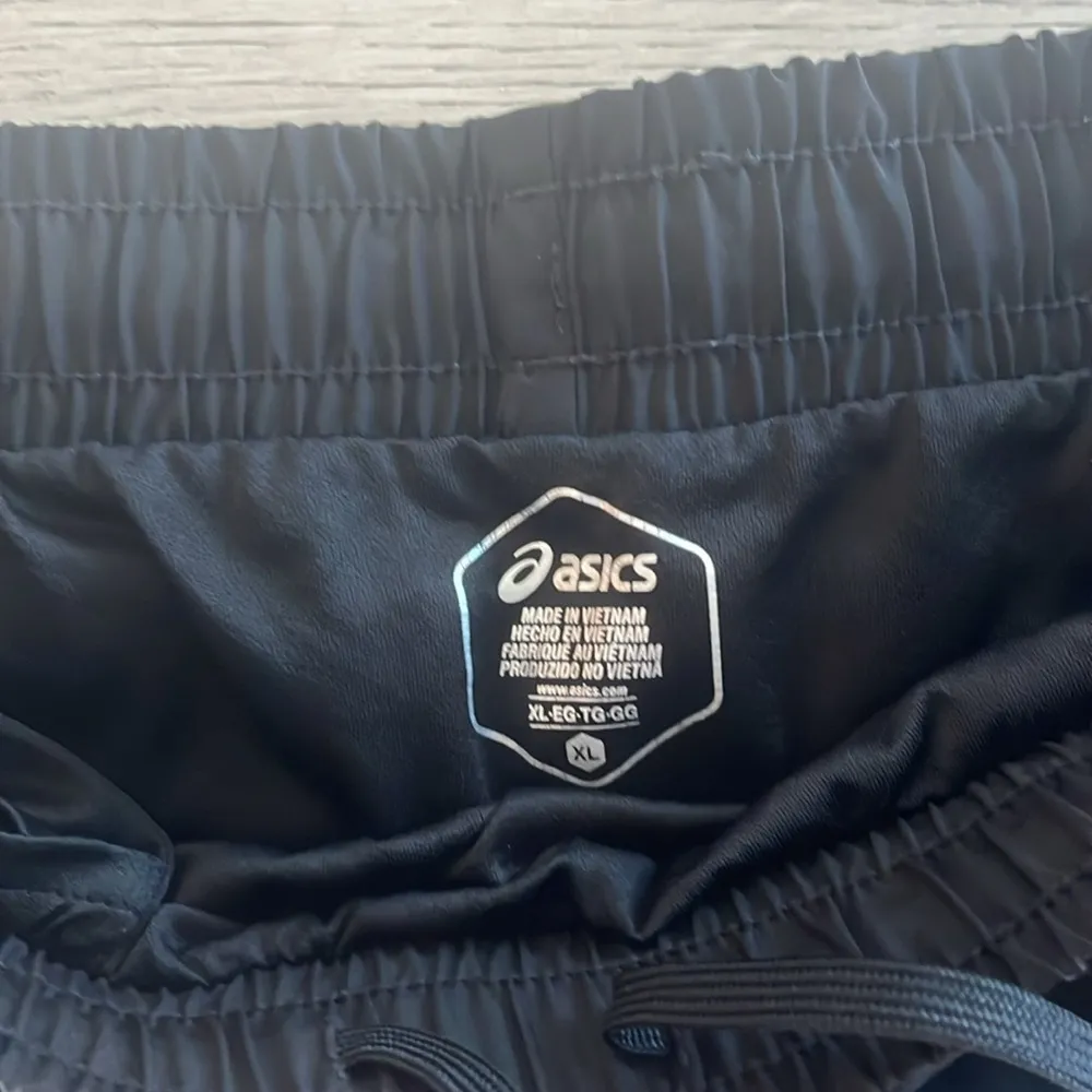 ASICS  Black Running Activewear Shorts XL - Image 4