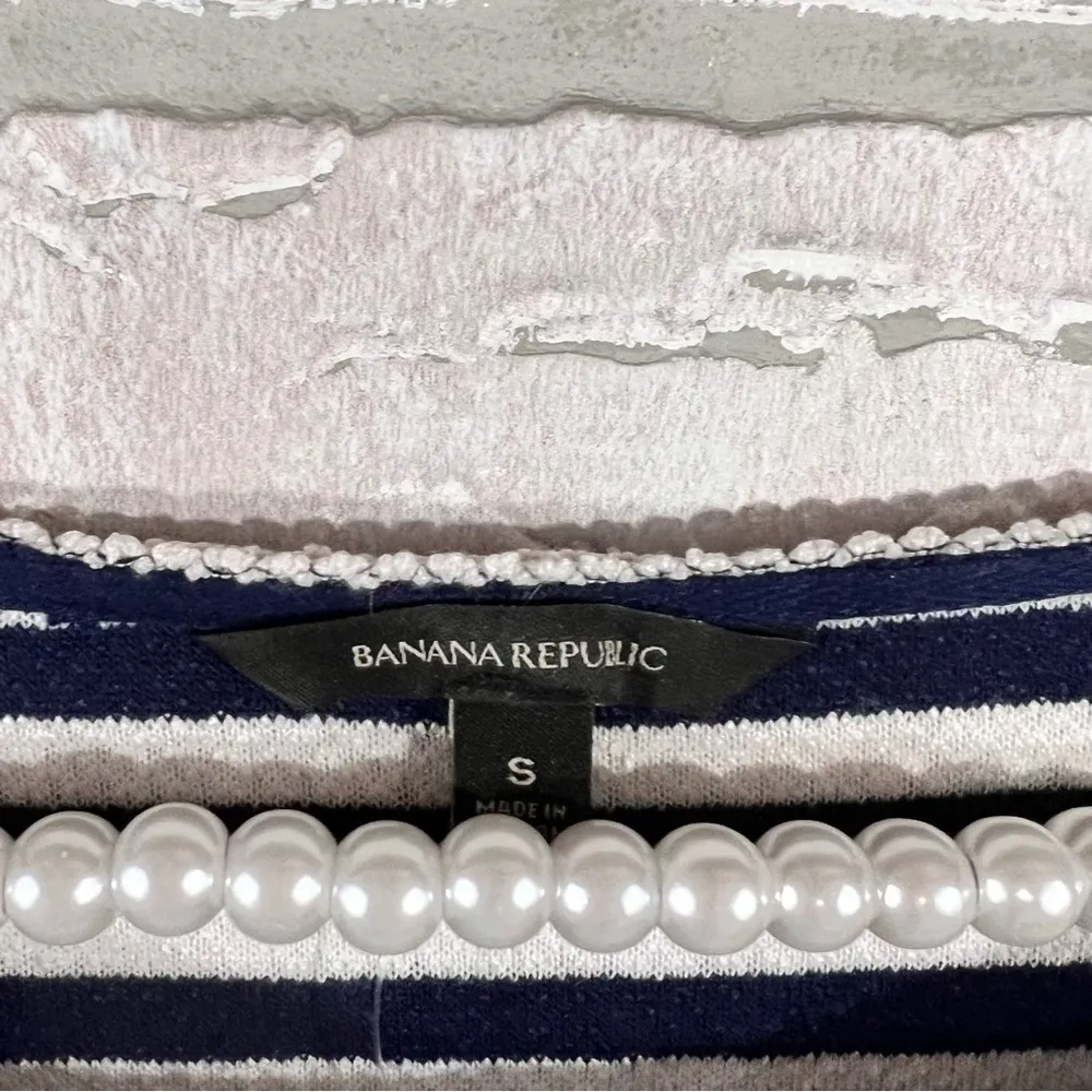 Banana Republic NWT Mariner Stripe Long Sleeve Top Size S - Image 8