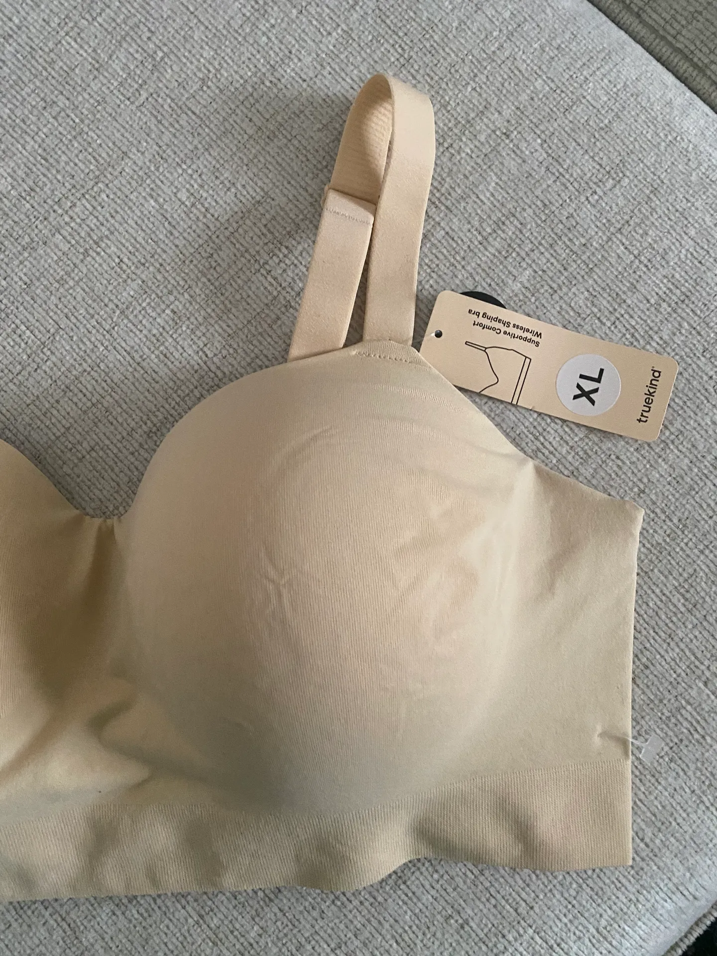 NWT TRUEKIND SUPPORTIVE COMFORT WIRELESS SHAPING BRA SIZE  XL  BEIGE - Image 4