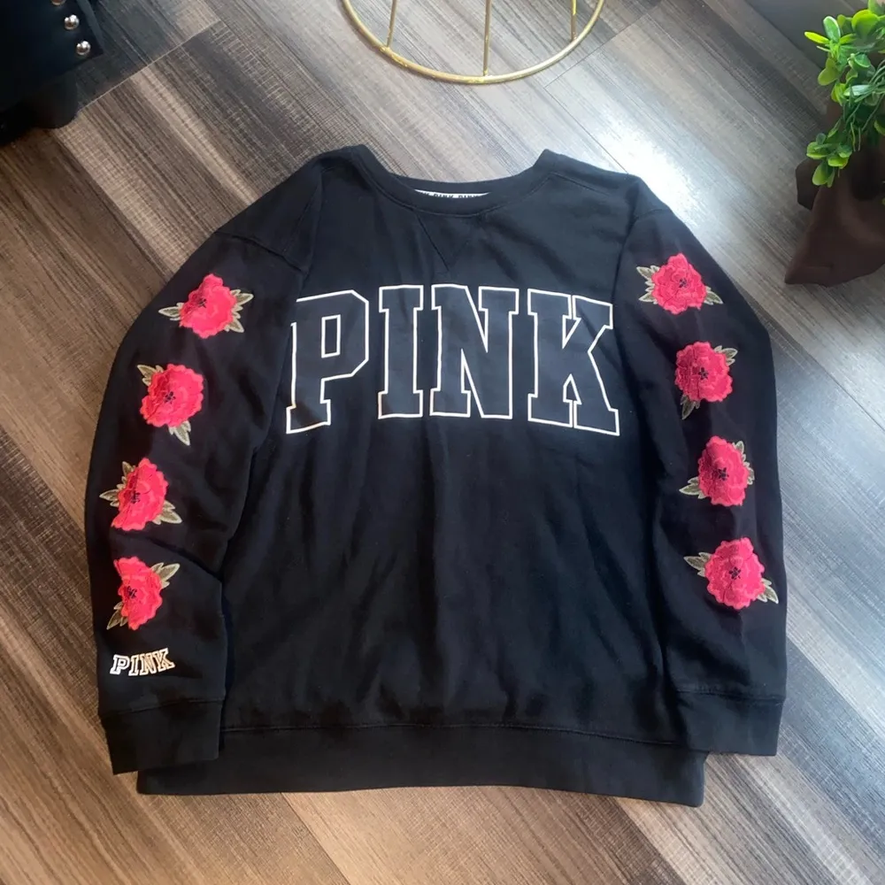 PINK Victoria's Secret Black Sweater with Red Floral Accents - Image 5