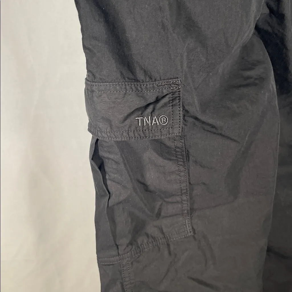 TNA ARITZIA WOMENS SQUAD POCKET PARACHUTE CARGO PANT BLACK XS - Image 10