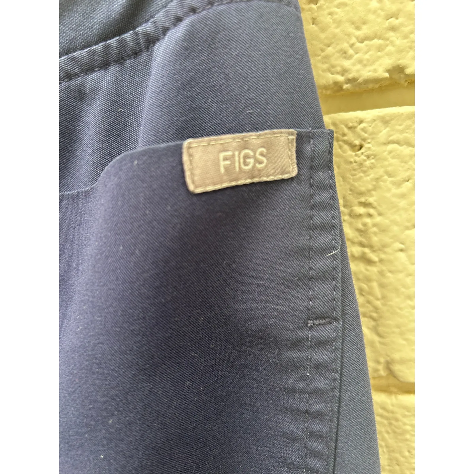 Figs Women’s Navy Blue Scrub Pants size XS - Image 5