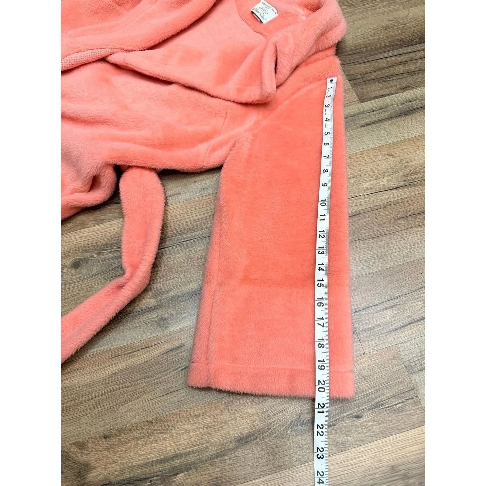 Vintage Sears Best coral plush robe 60s fuzzy belted lounge coat Medium Orange - Image 9