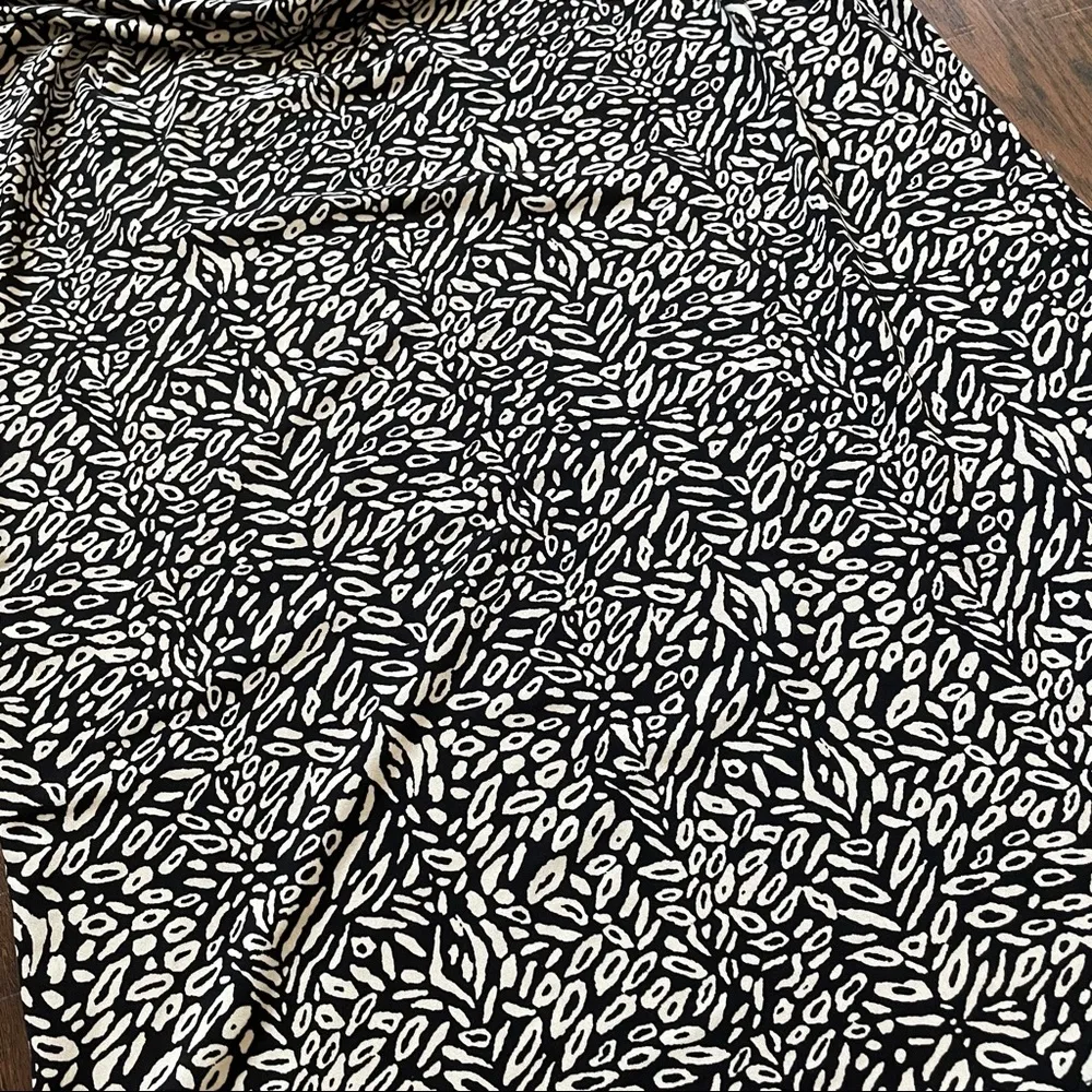 KENNETH COLE REACTION top - Image 7