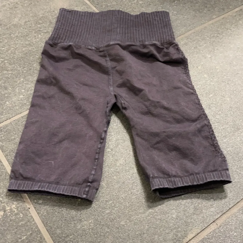 Free People Movement Good Karma Black Shorts Size XS - Image 12