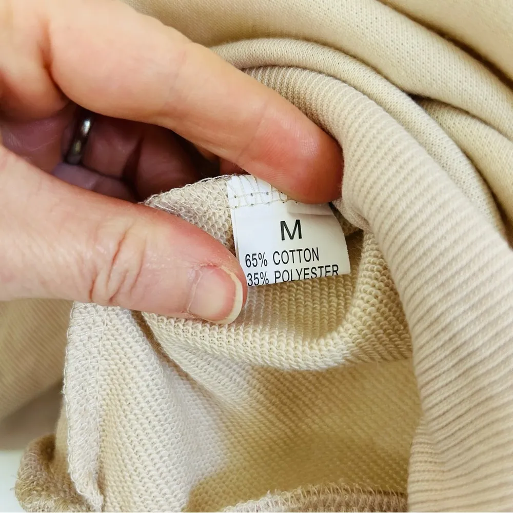 Amazon ‘MAMA’ Cream Crew Neck Sweater M NWOT - Image 4