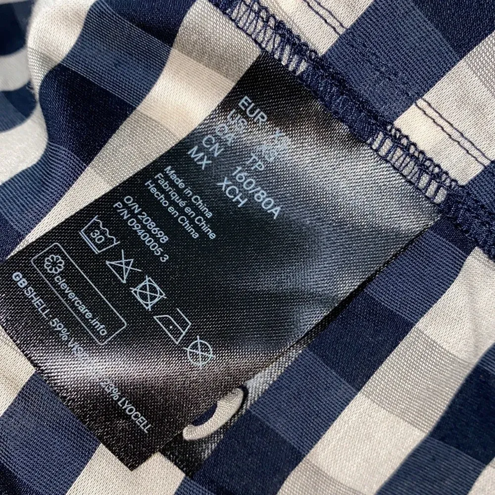 H&M checkered maxi dress size xsmall - Image 10