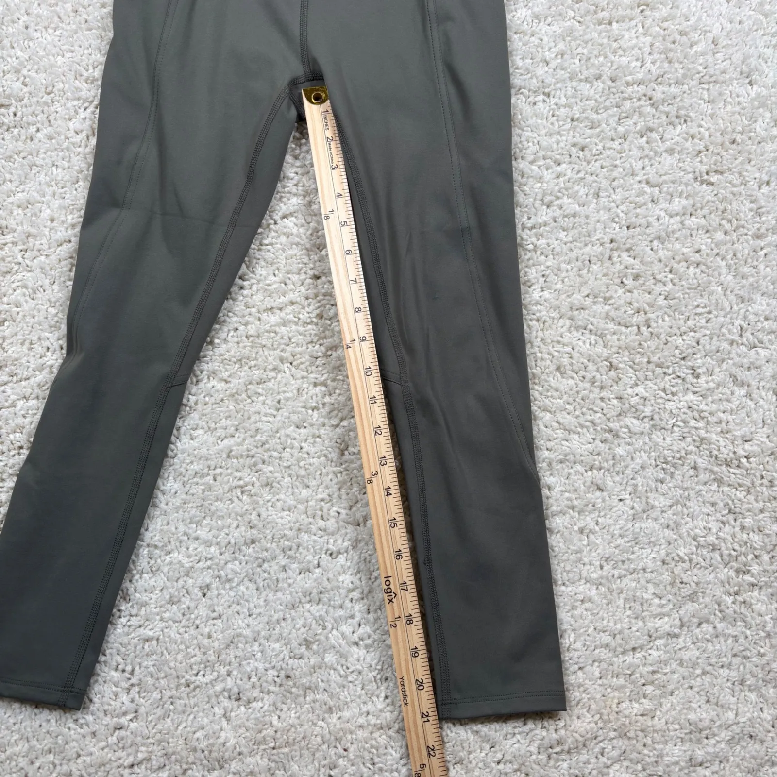 DANSKIN Cropped Legging Women XS Army Green Dynamic Interlock Pockets High Rise - Image 2